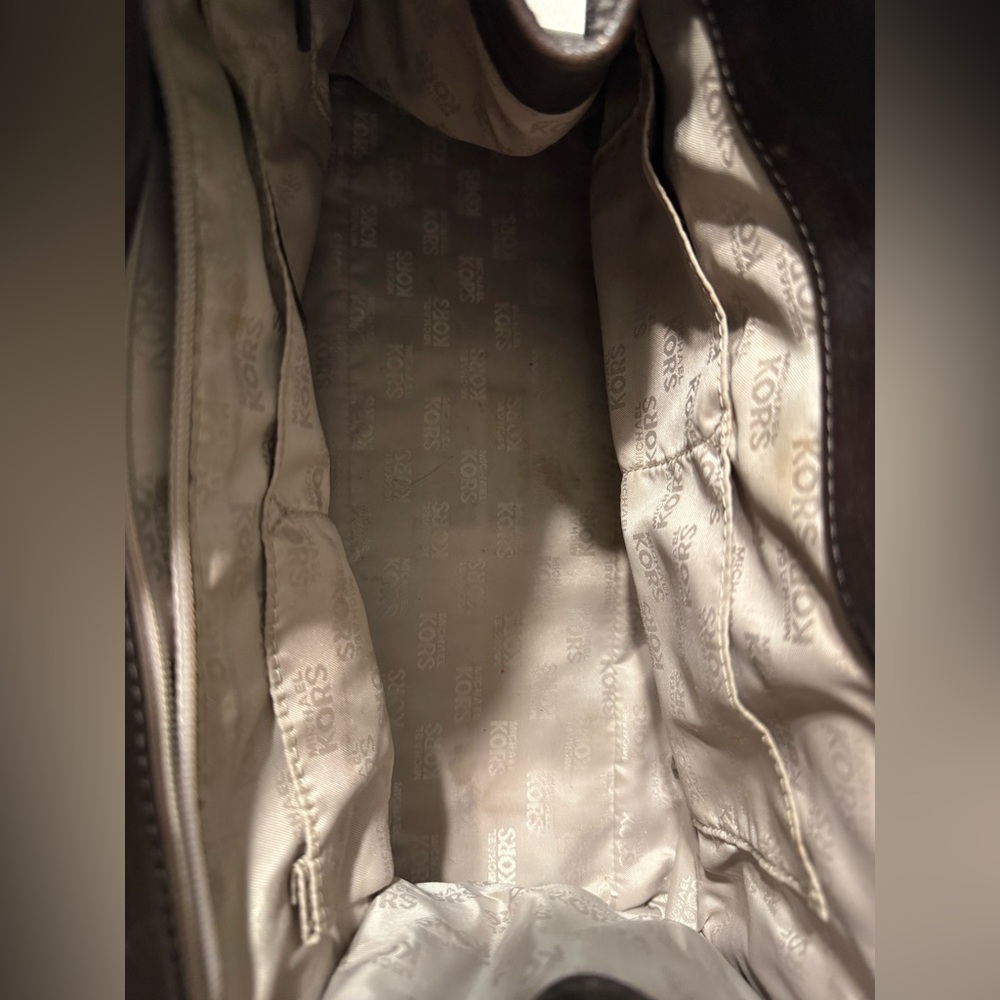 Michael Kors Hudson Suede  Brown Large Tote - Picture 6 of 6